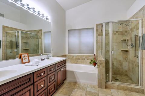 3352 E Menadota Dr, Phoenix, AZ 85050 photo 13