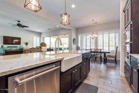 10556 E Meseto Ave, Mesa, AZ 85209 photo 5