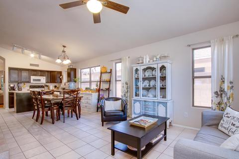 3934 E Potter Dr, Phoenix, AZ 85050 photo 4