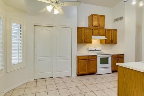 663 S Dodge St, Gilbert, AZ 85233 photo 5
