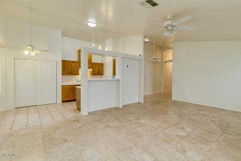 663 S Dodge St, Gilbert, AZ 85233 photo 4