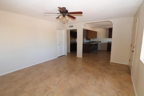 2169 E Broadmor Dr, Tempe, AZ 85282 photo 1