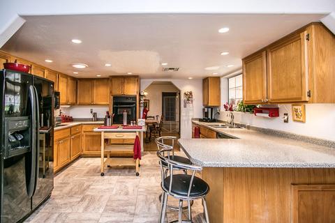 9032 S 17th Pl, Phoenix, AZ 85042 photo 3