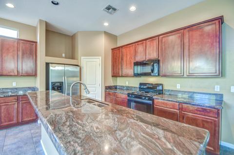3348 E Geronimo Ct, Gilbert, AZ 85295 photo 9