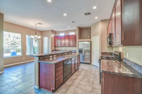 3348 E Geronimo Ct, Gilbert, AZ 85295 photo 8