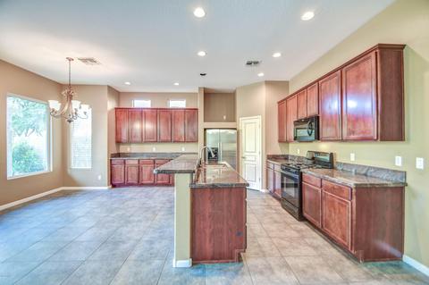 3348 E Geronimo Ct, Gilbert, AZ 85295 photo 7