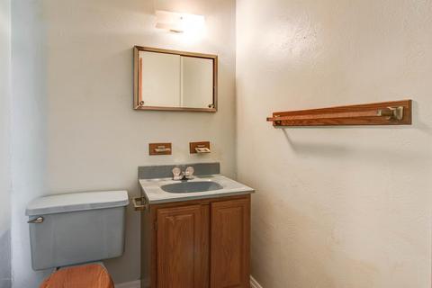 7920 W Fairmount Ave, Phoenix, AZ 85033 photo 8