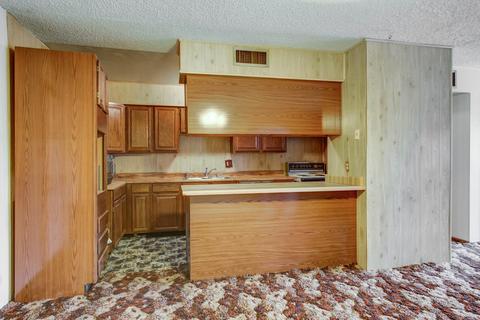 7920 W Fairmount Ave, Phoenix, AZ 85033 photo 3