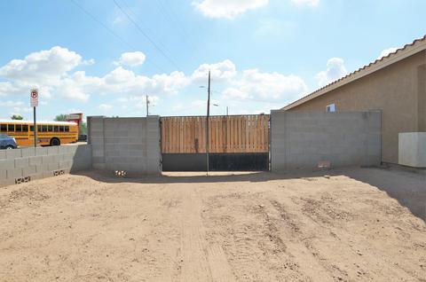 235 E Jones Ave, Phoenix, AZ 85040 photo 4