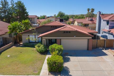 1817 E Crocus Dr, Phoenix, AZ 85022 photo 1