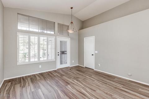 43 E Horseshoe Ave, Gilbert, AZ 85296 photo 6