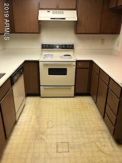 214 E Ruth Ave #111, Phoenix, AZ 85020 photo 4