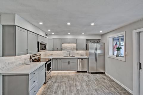 3650 E Thunderbird Rd, Phoenix, AZ 85032 photo 8