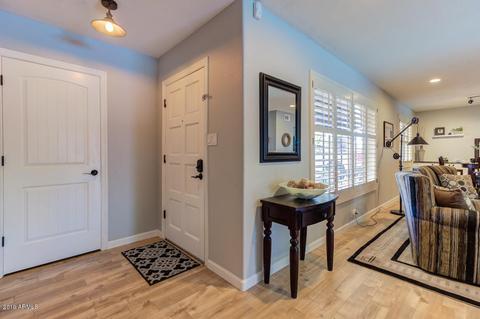 750 E Winter Dr, Phoenix, AZ 85020 photo 3