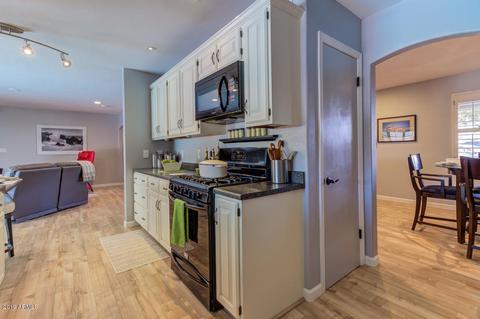 750 E Winter Dr, Phoenix, AZ 85020 photo 10