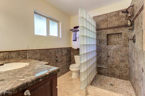 750 E Winter Dr, Phoenix, AZ 85020 photo 26