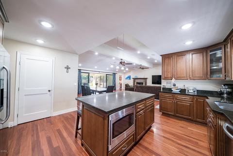 209 W Lamar Rd, Phoenix, AZ 85013 photo 14