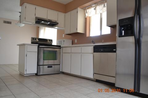 1065 S Delaware Dr, Apache Junction, AZ 85120 photo 5