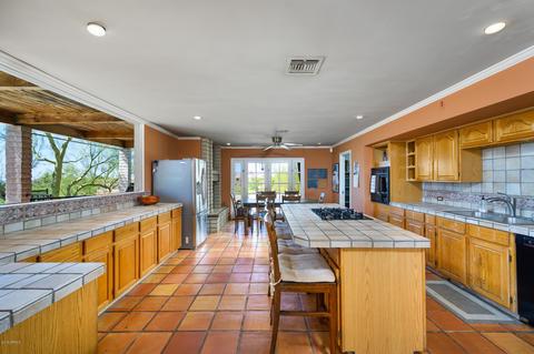 5309 E Wonderview Rd, Phoenix, AZ 85018 photo 8