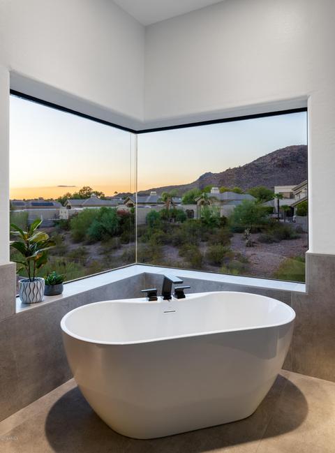 3114 E Squaw Peak Cir, Phoenix, AZ 85016 photo 18