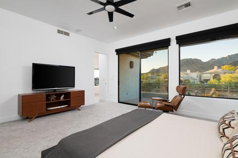 3114 E Squaw Peak Cir, Phoenix, AZ 85016 photo 16
