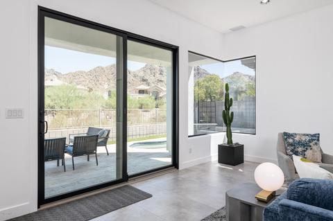 3114 E Squaw Peak Cir, Phoenix, AZ 85016 photo 14