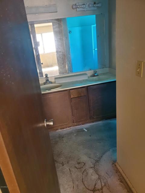 215 W Echo Ln, Phoenix, AZ 85021 photo 22