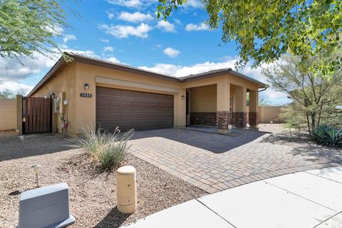 1535 E Apollo Rd, Phoenix, AZ 85042 photo 1