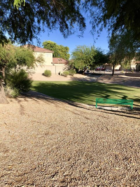 410 E Beth Dr, Phoenix, AZ 85042 photo 2
