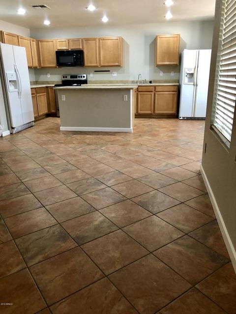 410 E Beth Dr, Phoenix, AZ 85042 photo 3