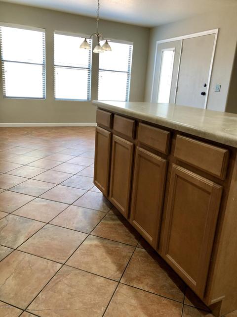 410 E Beth Dr, Phoenix, AZ 85042 photo 6