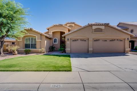 1345 E Horseshoe Ave, Gilbert, AZ 85296 photo 2