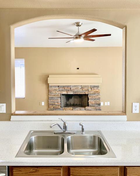 3363 E Kelton Ln, Phoenix, AZ 85032 photo 9