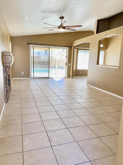 3363 E Kelton Ln, Phoenix, AZ 85032 photo 4