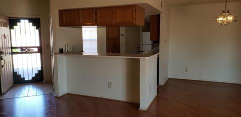 4543 E Cheyenne Dr, Phoenix, AZ 85044 photo 4