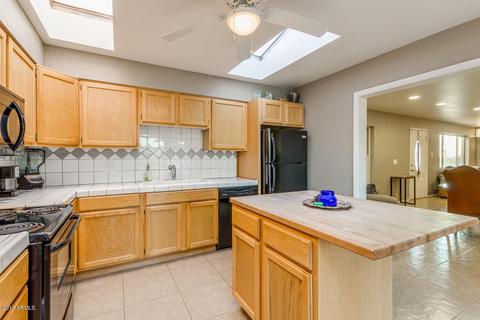 1332 E Orchid Ln, Phoenix, AZ 85020 photo 14
