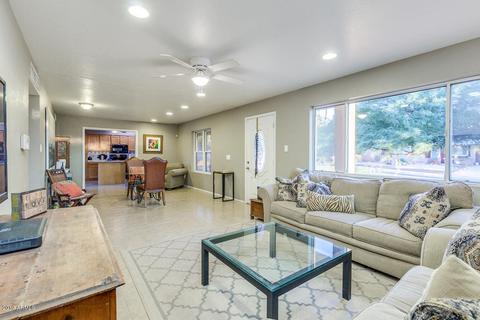 1332 E Orchid Ln, Phoenix, AZ 85020 photo 3
