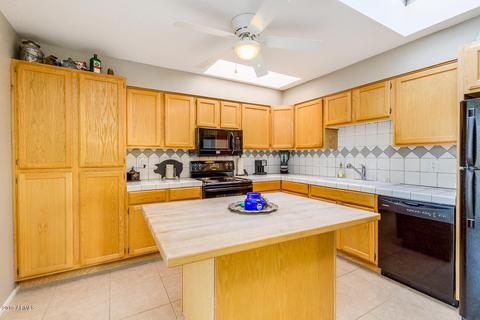 1332 E Orchid Ln, Phoenix, AZ 85020 photo 12