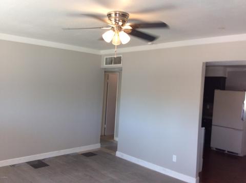 928 E Darrel Rd, Phoenix, AZ 85042 photo 2