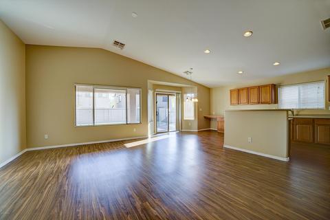 2319 W Dewdrop Trl, Phoenix, AZ 85085 photo 10