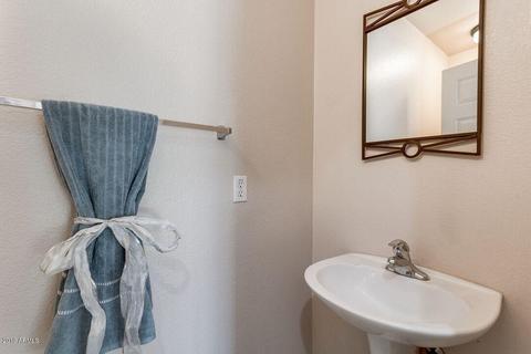 3221 E Wahalla Ln, Phoenix, AZ 85050 photo 31