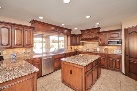 3432 Enrose St, Mesa, AZ 85213 photo 4