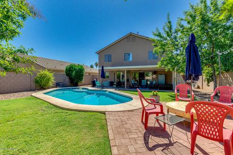 3914 E Vaughn Ave, Gilbert, AZ 85234 photo 3