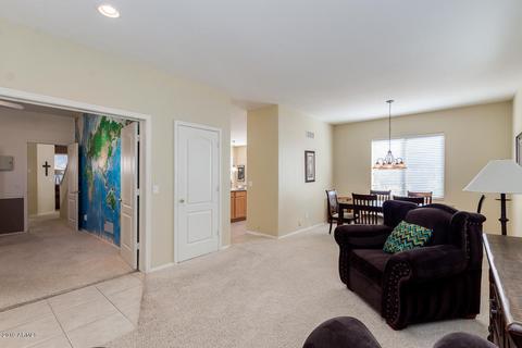 967 E San Tan Dr, Gilbert, AZ 85296 photo 6