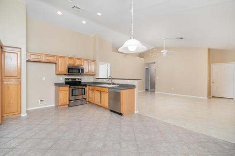 5804 S 26th Pl, Phoenix, AZ 85040 photo 6