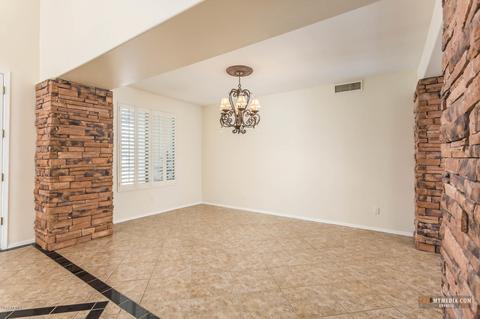 2711 E Oakland St, Gilbert, AZ 85295 photo 5