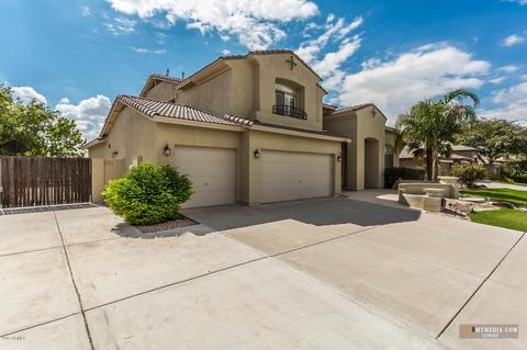 2711 E Oakland St, Gilbert, AZ 85295 photo 3