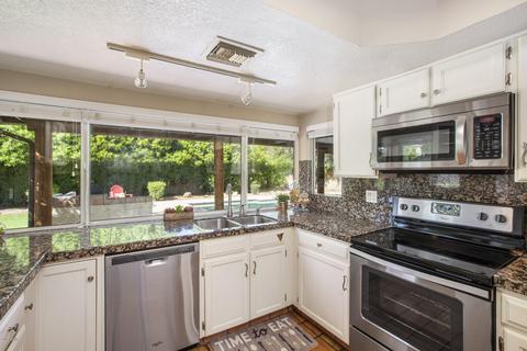 4430 E Ludlow Dr, Phoenix, AZ 85032 photo 7