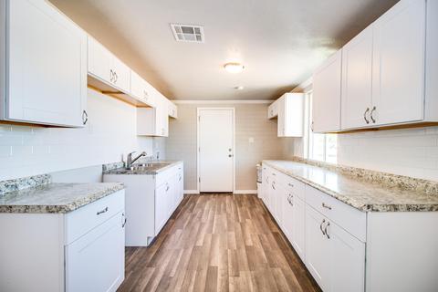 6331 W Whitton Ave, Phoenix, AZ 85033 photo 9