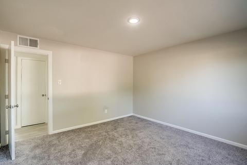 1402 N 37th Ave, Phoenix, AZ 85009 photo 25